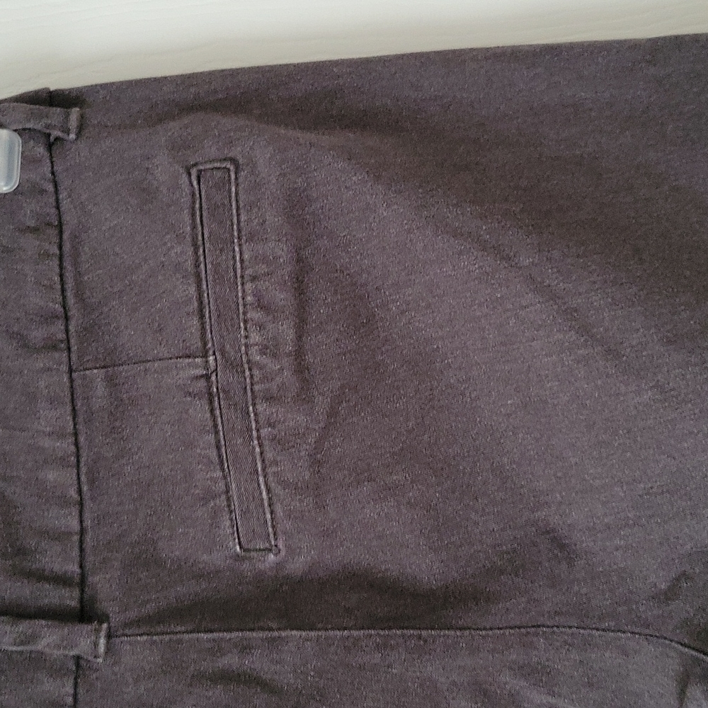 Old Navy Pixie Gray Pants Size 2 - image 4